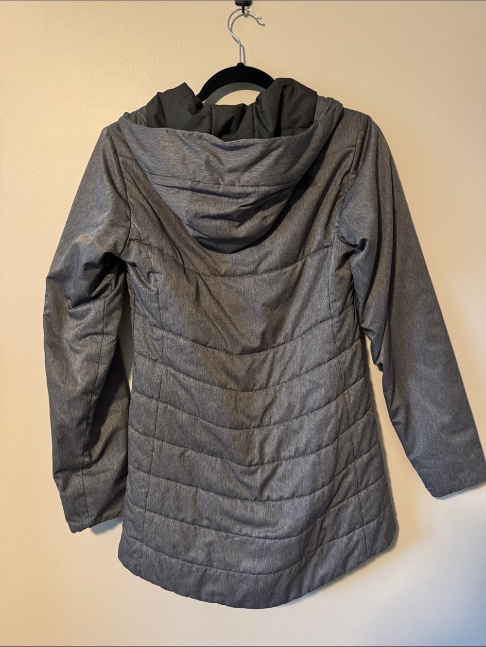 The North Face Hooded Jacket - Picture 5 of 6